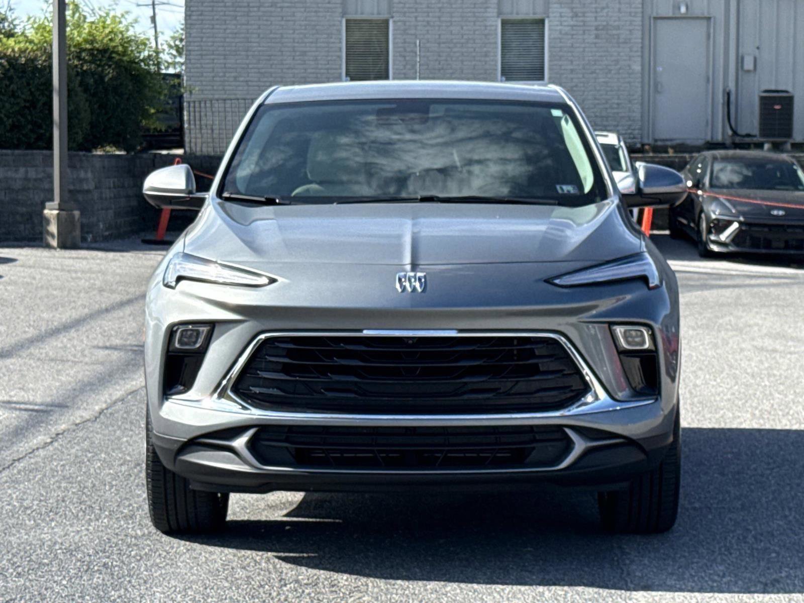 Used 2025 Buick Encore GX Preferred w/ Advanced Technology Package image 27