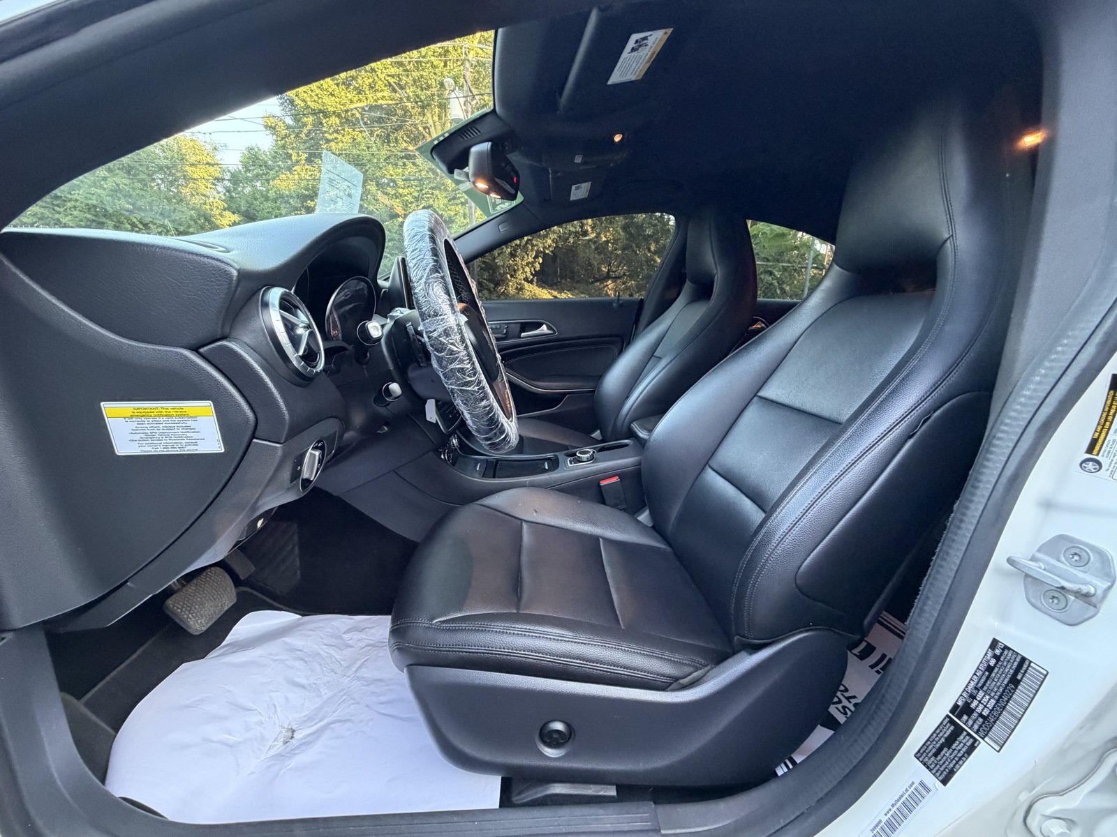 Used 2014 Mercedes-Benz CLA 250 image 23