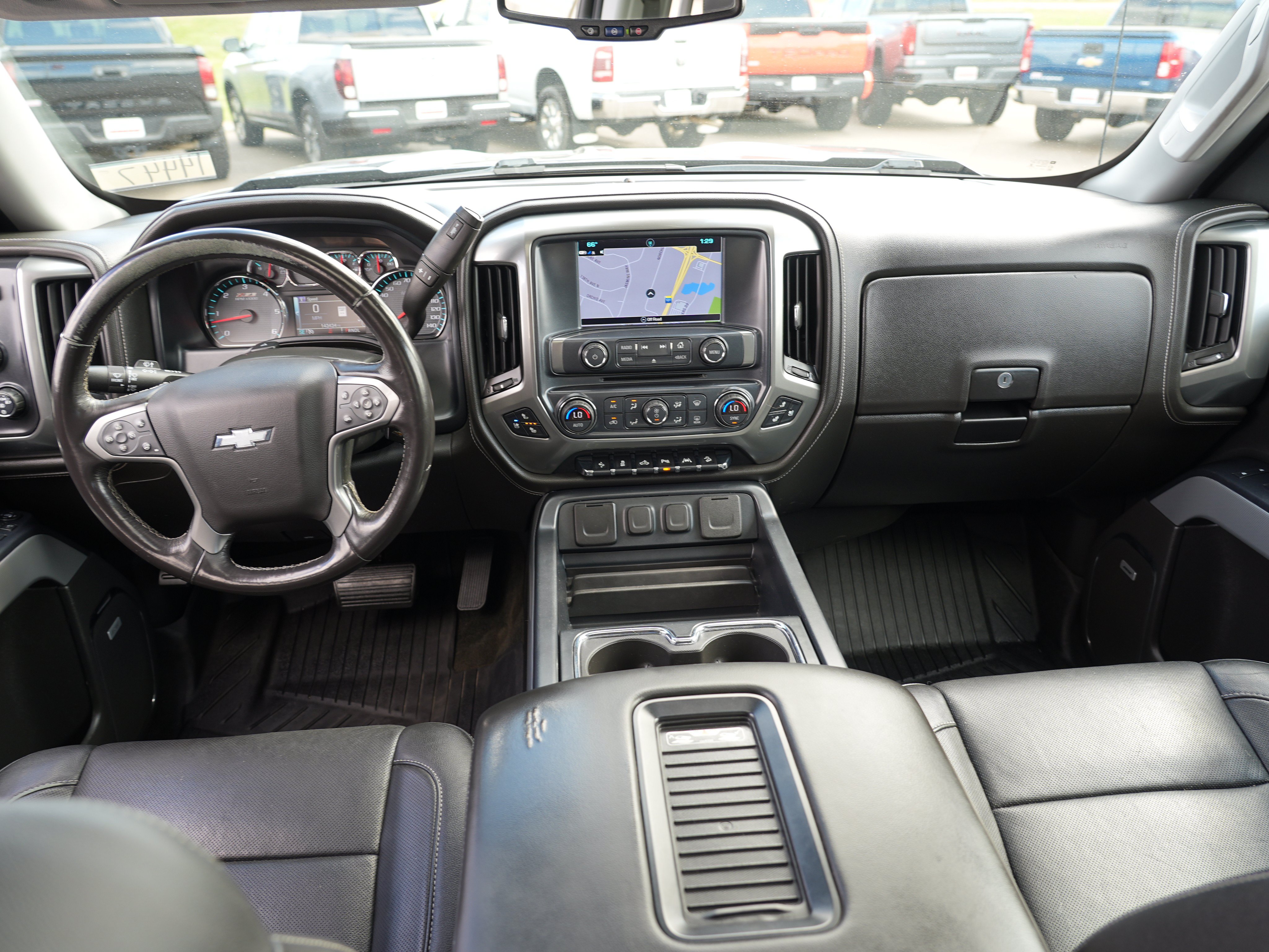 Used 2018 Chevrolet Silverado 1500 LTZ Z71 w/ Centennial Edition AWD/4WD image 23