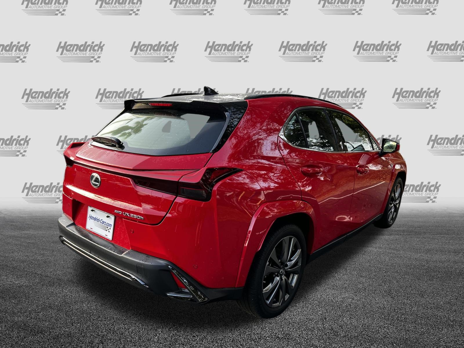 Used 2023 Lexus UX 250h F Sport image 9