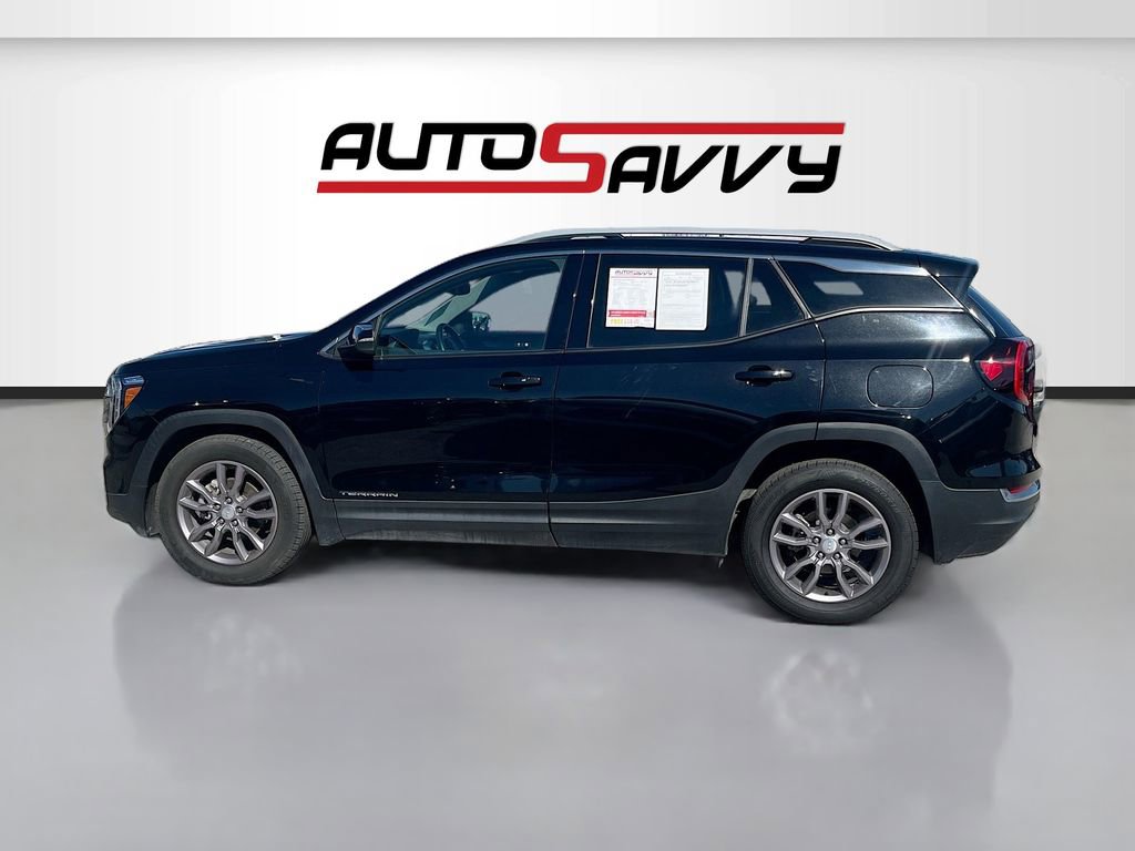 Used 2023 GMC Terrain SLT image 4
