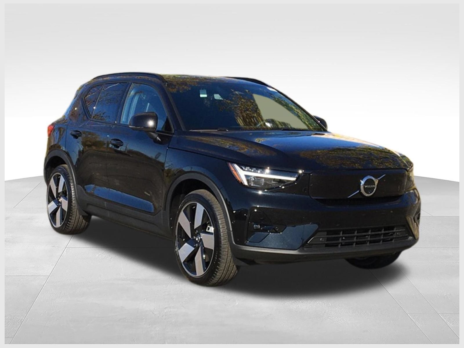 New 2024 Volvo XC40 Recharge Plus w/ Protection Package Premier RWD image 1