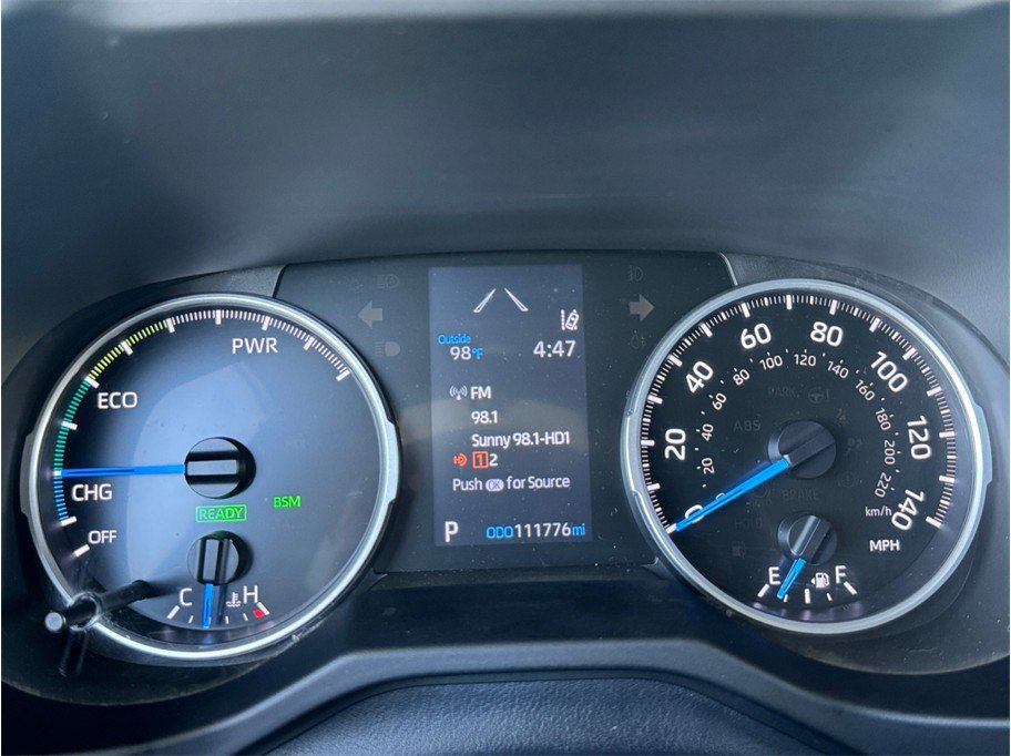 Used 2019 Toyota RAV4 XLE AWD/4WD image 16