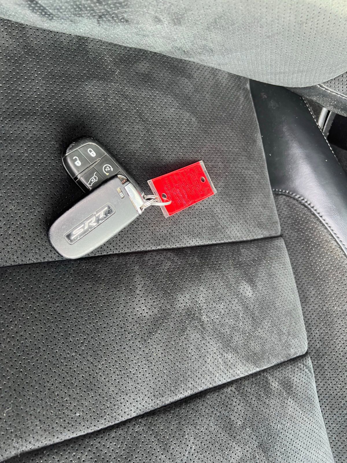 Used 2015 Jeep Grand Cherokee SRT w/ Luxury Group II image 34