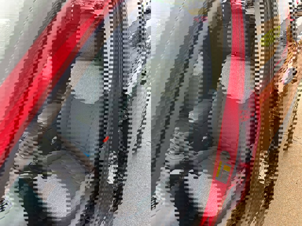 New 2025 Ford Maverick XLT w/ XLT Luxury Package image 28