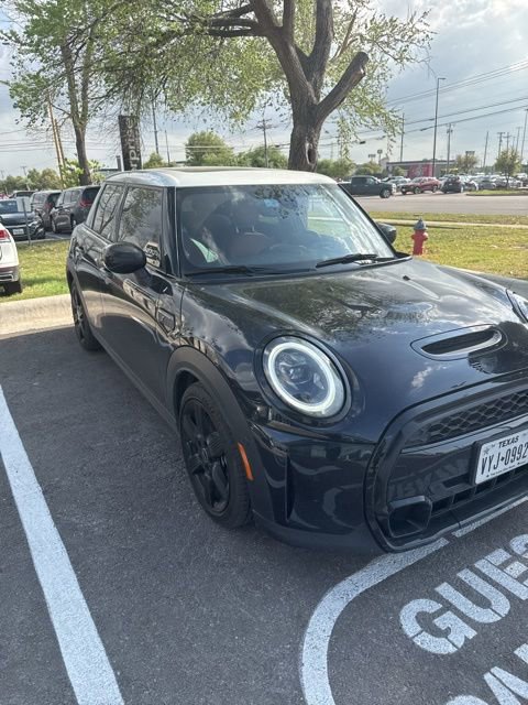 Used 2024 MINI Cooper S image 3