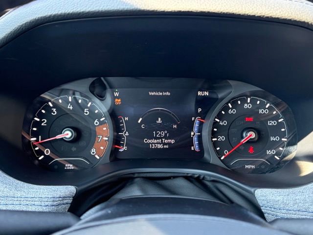 Used 2025 Jeep Compass Latitude w/ Sun & Sound Group image 19