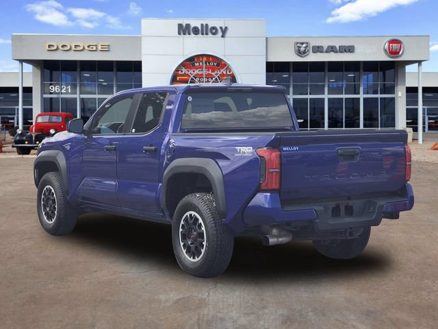 Used 2024 Toyota Tacoma TRD Off-Road AWD/4WD image 3
