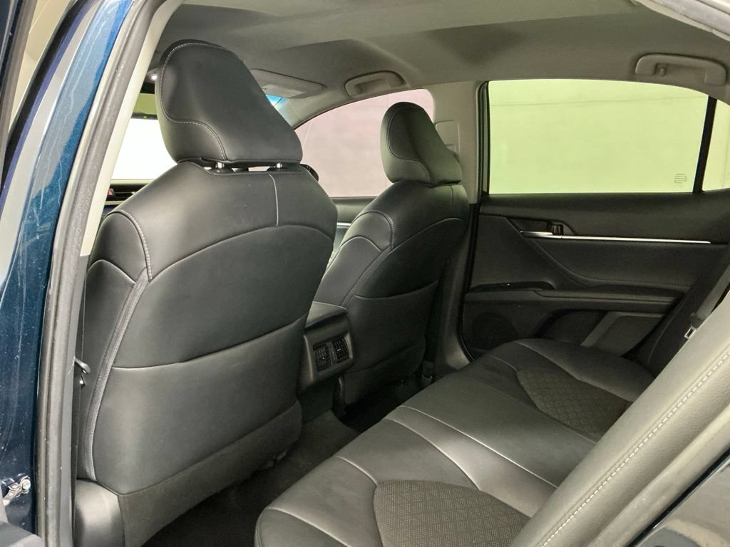 Used 2018 Toyota Camry XSE FWD image 24
