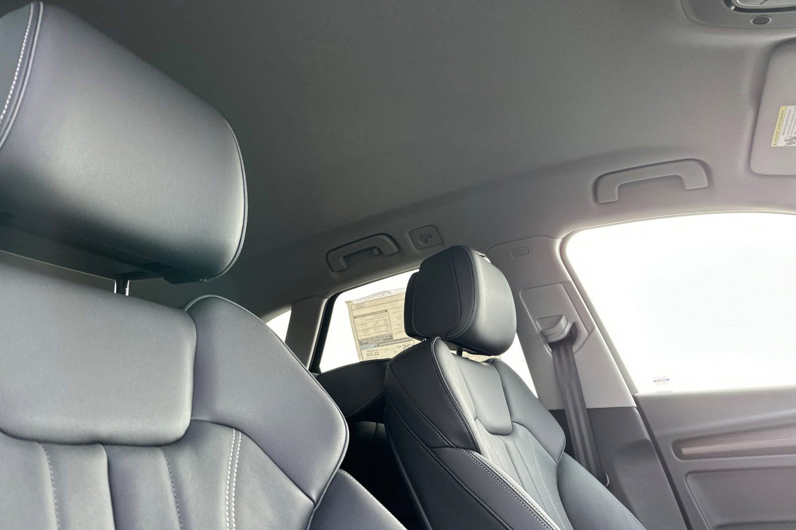 Used 2025 Audi Q5 2.0T Premium image 16