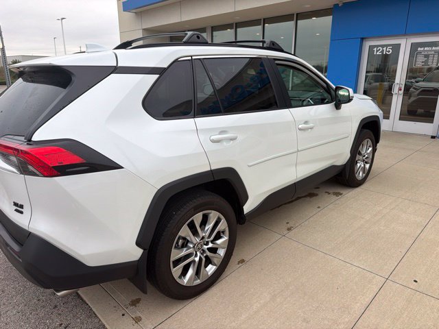 Used 2024 Toyota RAV4 XLE Premium w/ Weather Package AWD/4WD image 6