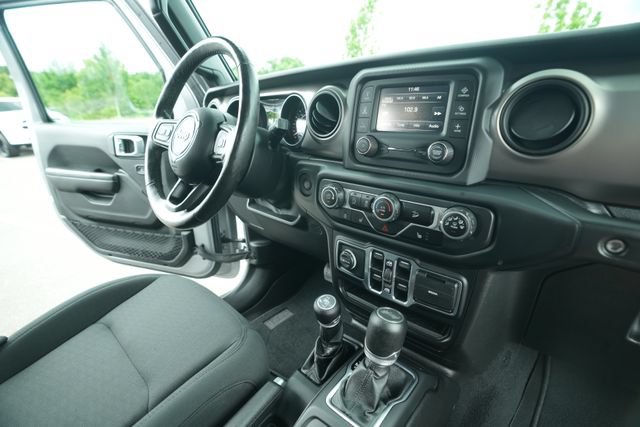 Used 2020 Jeep Wrangler Unlimited Sport AWD/4WD image 36