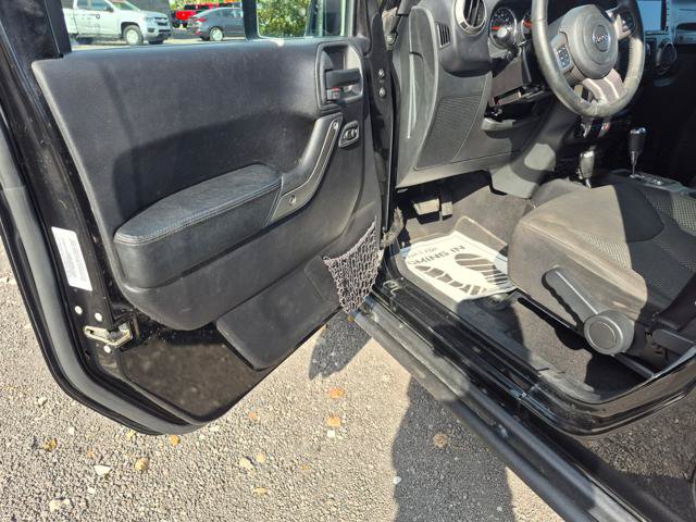 Used 2016 Jeep Wrangler Unlimited Sport AWD/4WD image 10