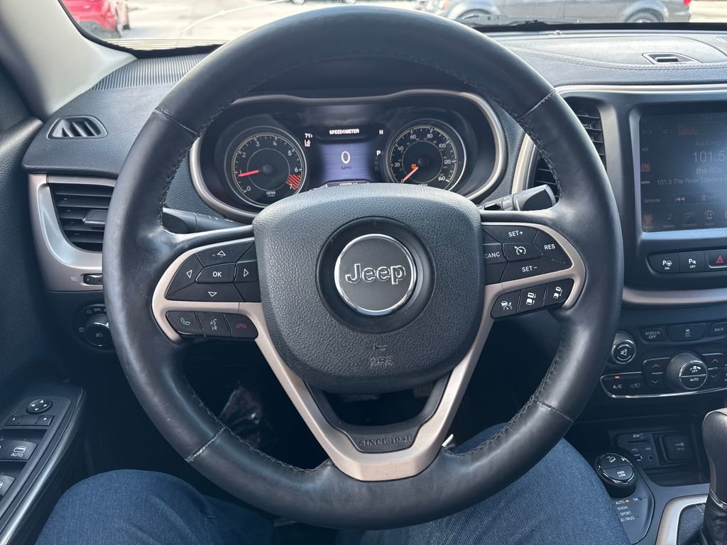 Used 2014 Jeep Cherokee Limited w/ Technology Group image 15