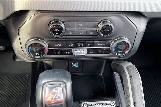 Used 2023 Ford Bronco Big Bend image 15