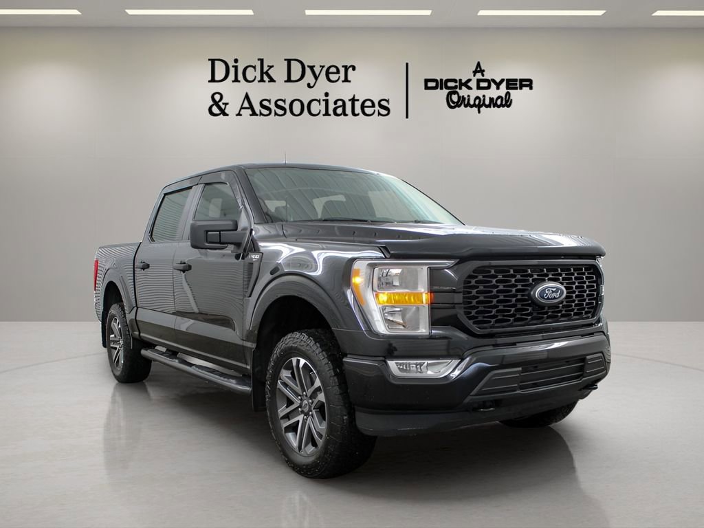 Used 2022 Ford F150 4x4 SuperCrew image 2