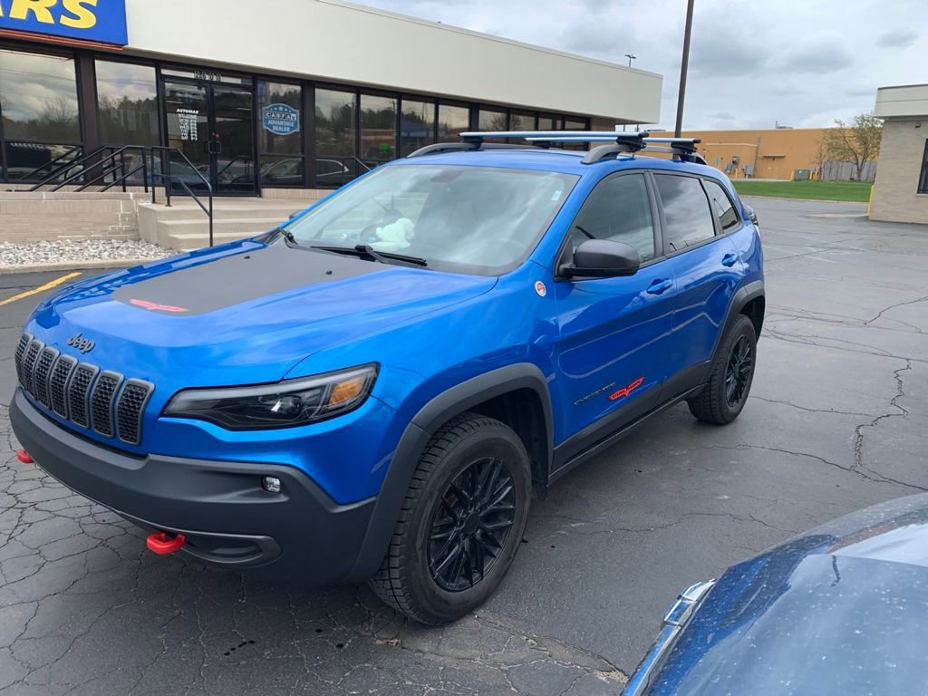 Used 2019 Jeep Cherokee Trailhawk w/ Cold Weather Group