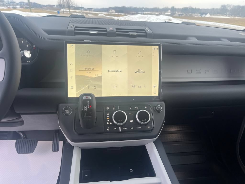 New 2026 Land Rover Defender 130 S AWD/4WD image 16