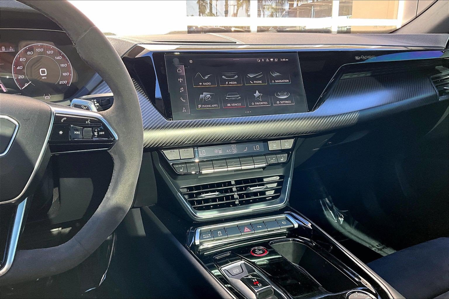 Used 2022 Audi e-tron GT Premium Plus w/ Performance Package AWD/4WD image 6
