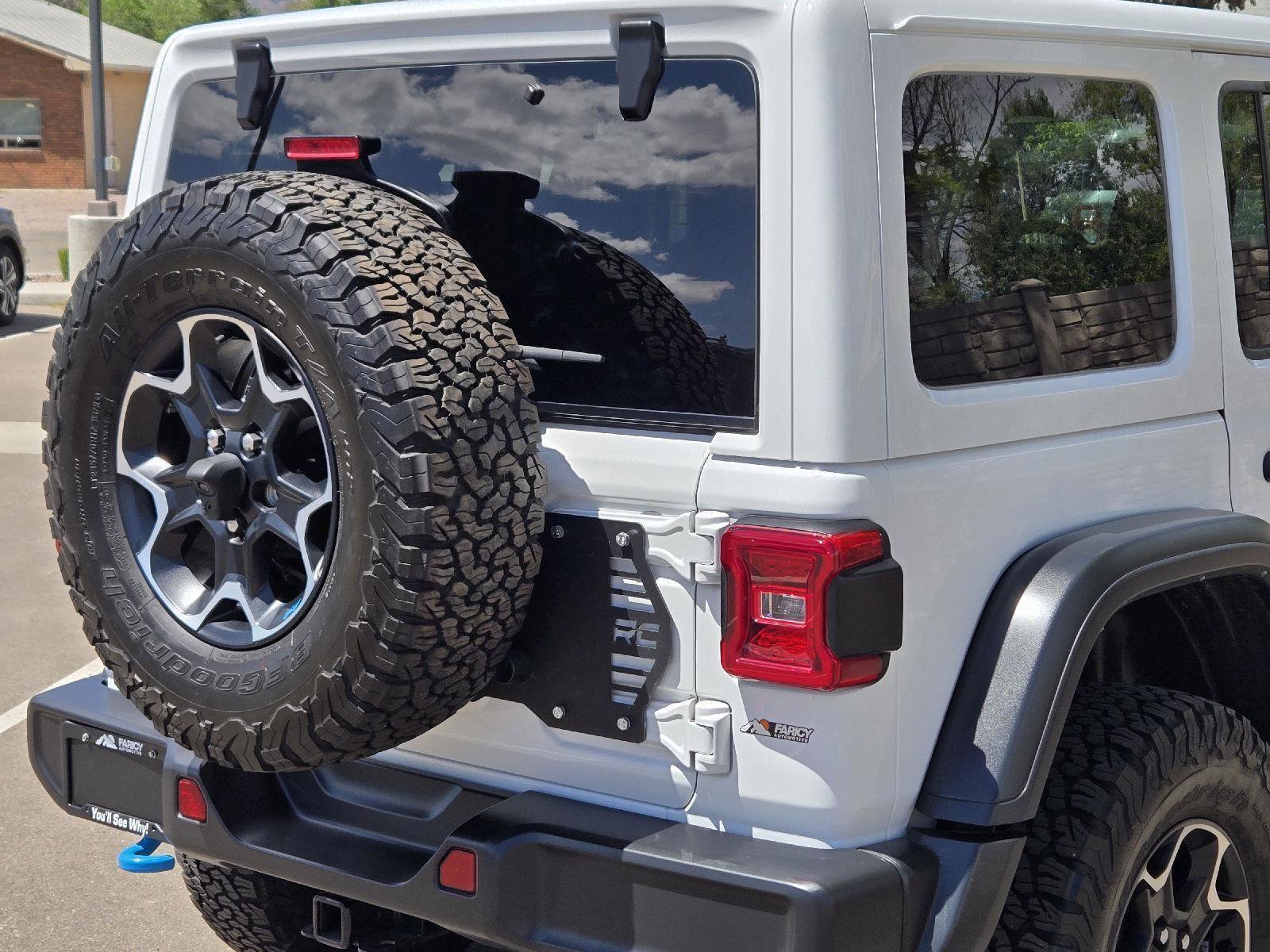 Used 2023 Jeep Wrangler Unlimited Rubicon 4xe AWD/4WD image 8