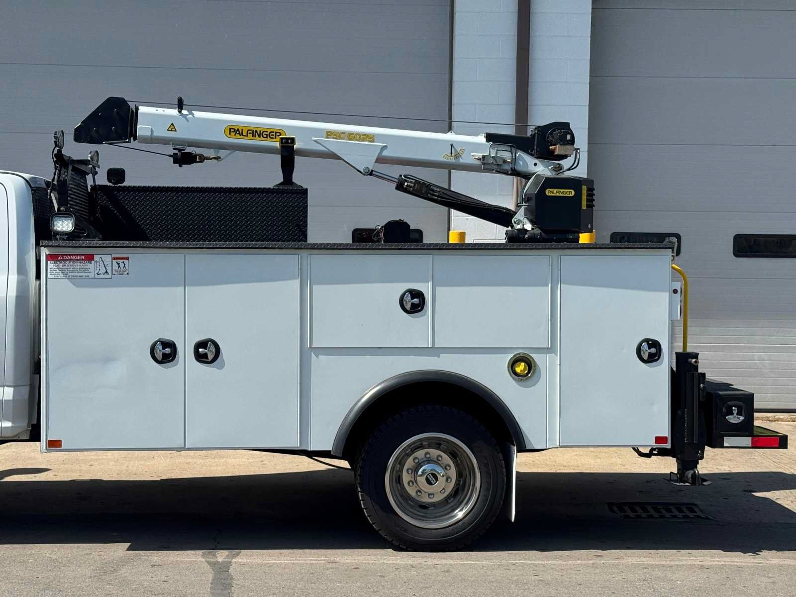 Used 2019 Ford F550 4x4 SuperCab Super Duty image 10