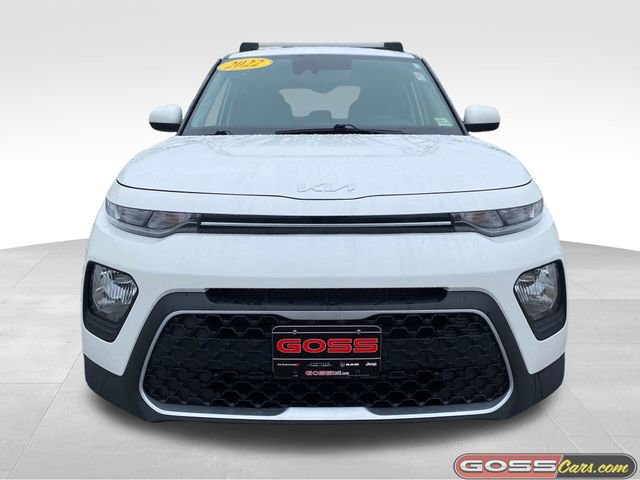 Used 2022 Kia Soul LX w/ Technology Package image 2