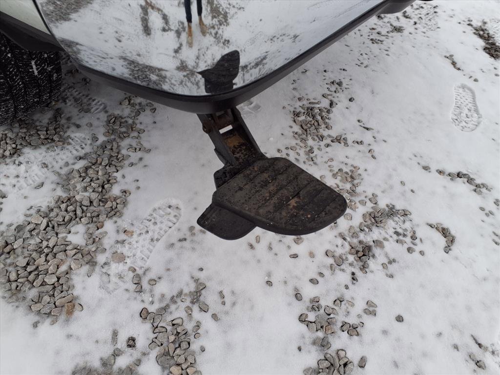 Used 2024 RAM 2500 Big Horn w/ Bed Utility Group image 34