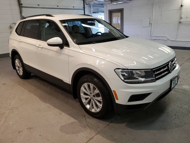 Used 2019 Volkswagen Tiguan S w/ 3rd Row Seat Package AWD/4WD image 9
