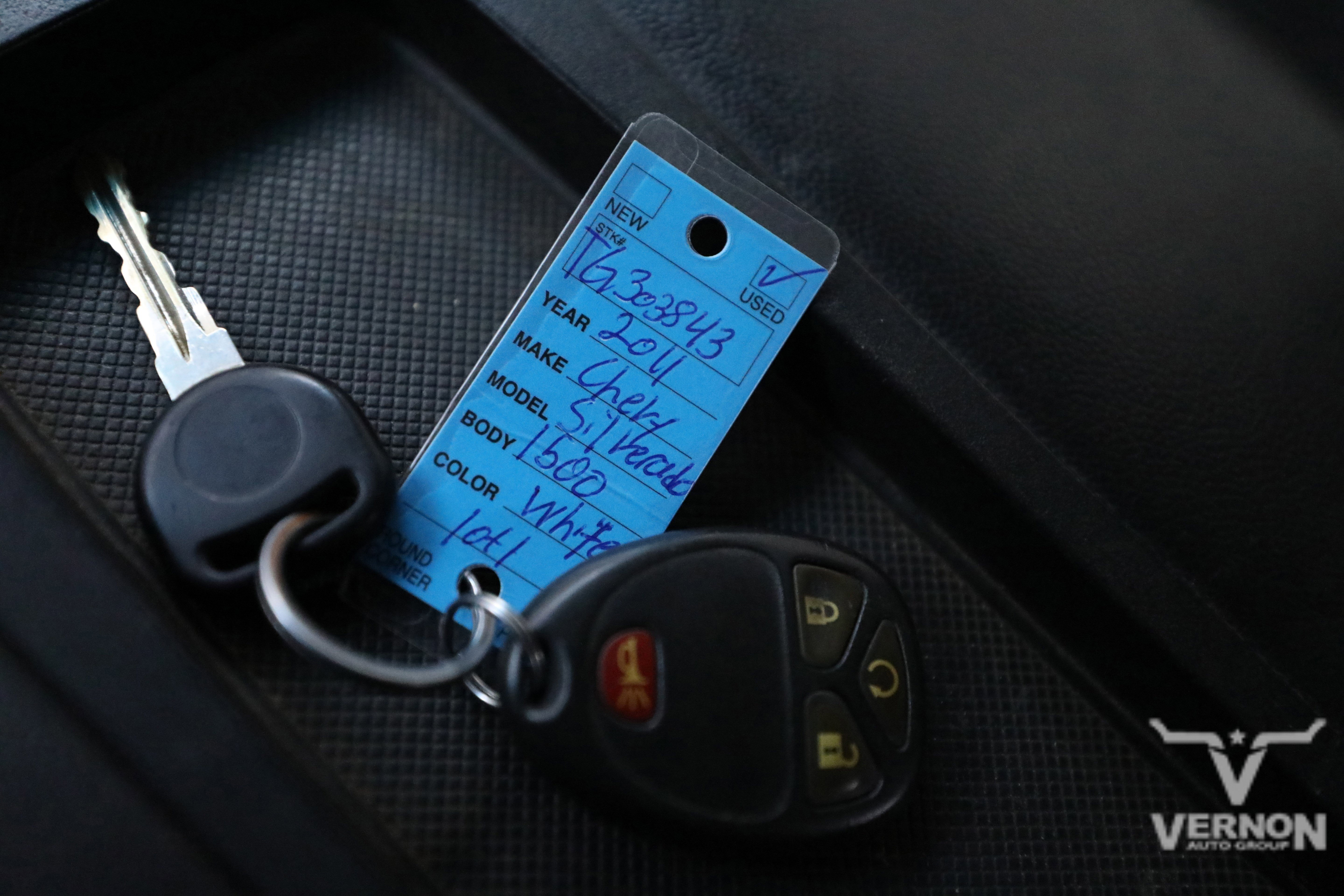 Used 2011 Chevrolet Silverado 1500 LTZ w/ Z71 Appearance Package image 13