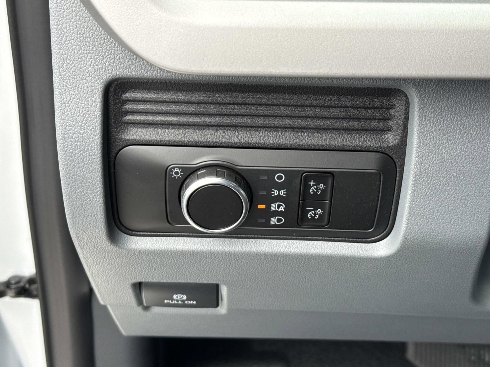 New 2026 Ford F550 4x4 Regular Cab Super Duty image 19