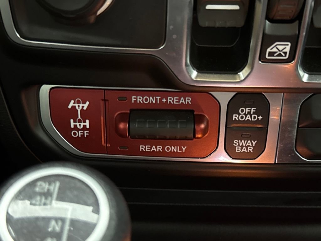 Used 2023 Jeep Gladiator Rubicon w/ Trailer Tow Package image 19