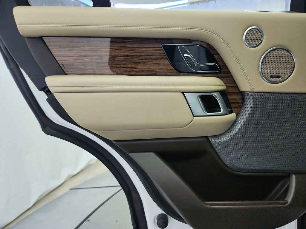 Used 2019 Land Rover Range Rover HSE AWD/4WD image 29