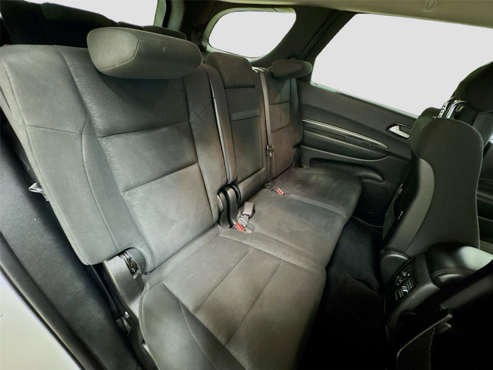 Used 2022 Dodge Durango SXT w/ Anodized Platinum Package image 27