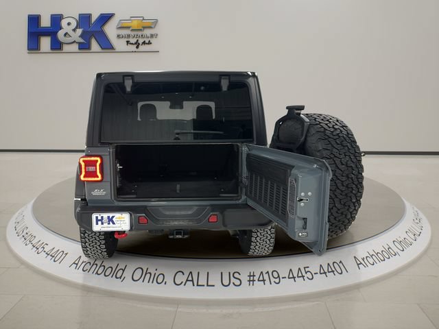 Used 2025 Jeep Wrangler Unlimited Rubicon AWD/4WD image 7