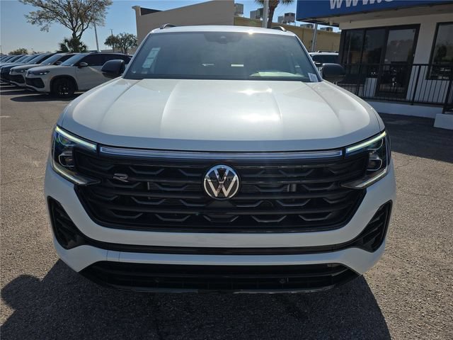 New 2026 Volkswagen Atlas Cross Sport SEL R-Line AWD/4WD image 2