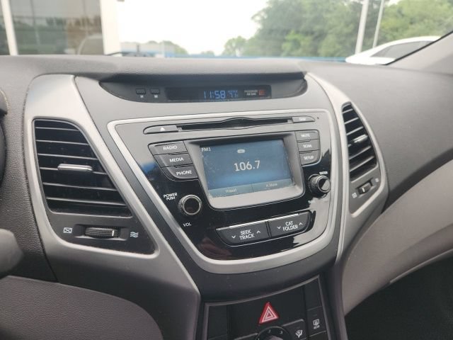 Used 2015 Hyundai Elantra SE w/ Option Group 02 FWD image 11