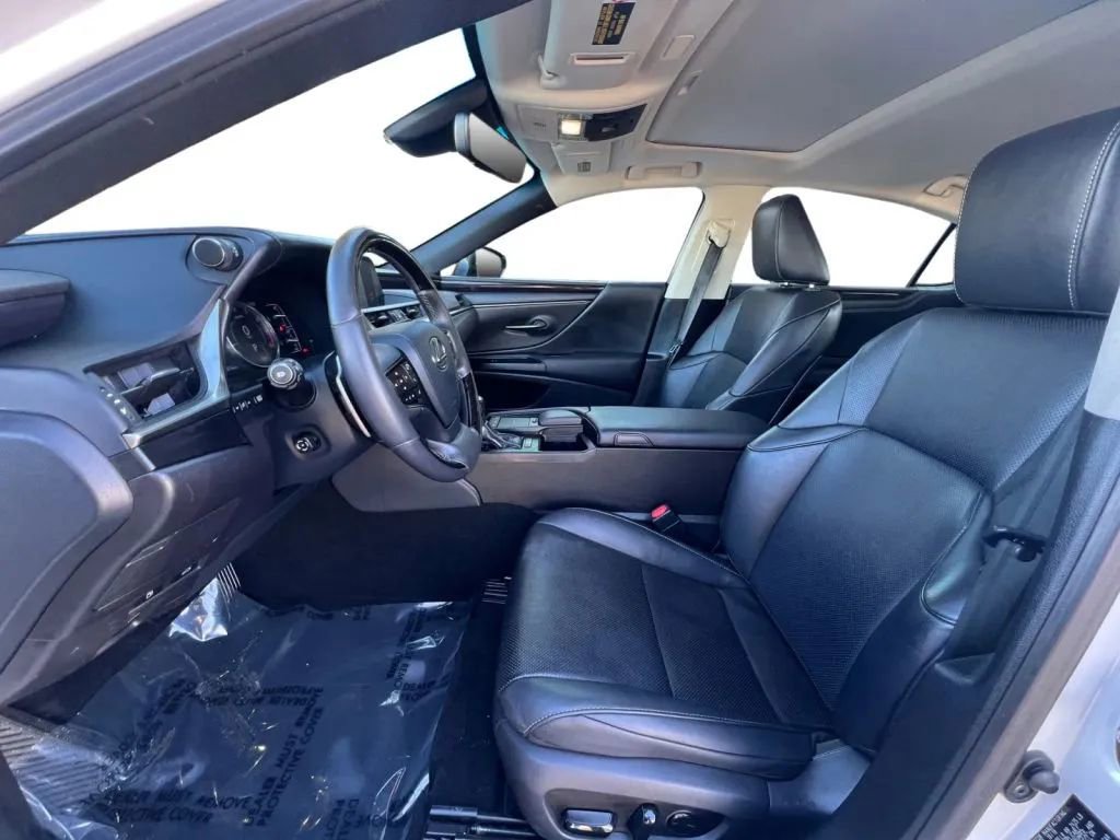 Used 2020 Lexus ES 350 ES 350 Sedan 4D image 9