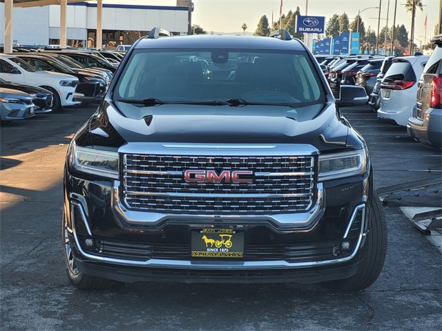 Used 2023 GMC Acadia Denali image 2