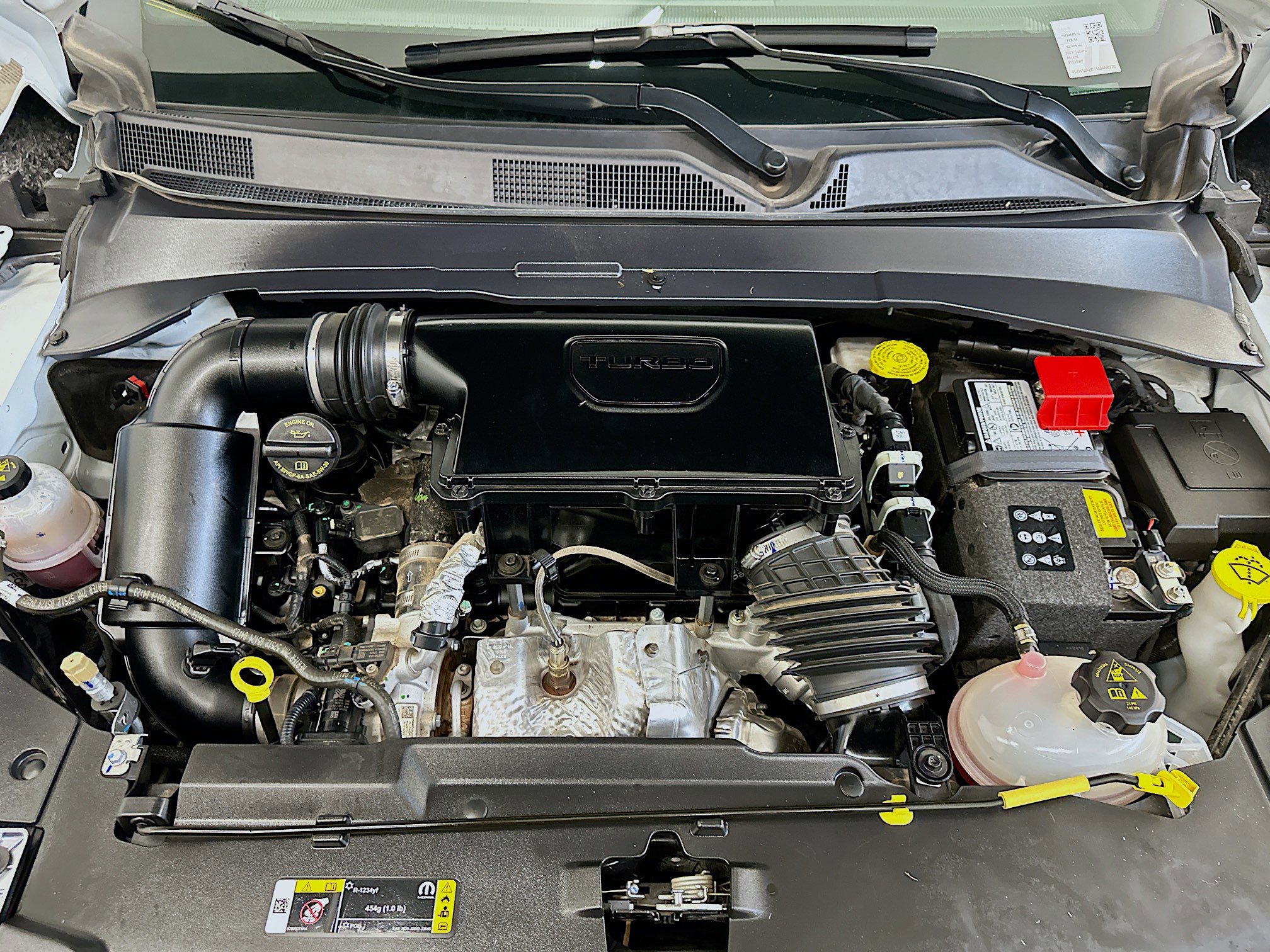 Used 2025 Jeep Compass Limited image 32