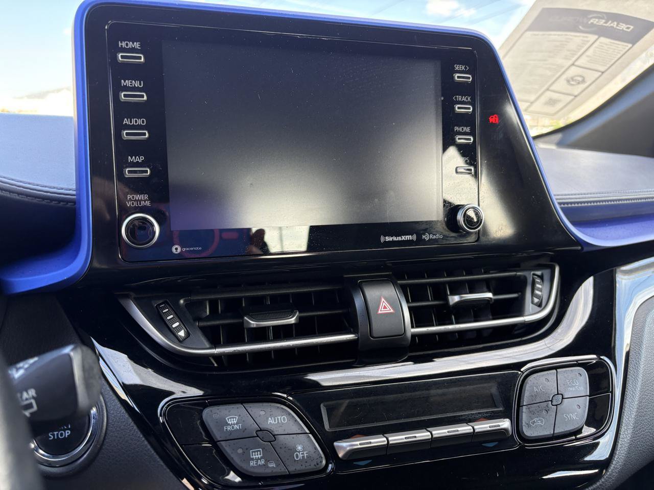 Used 2021 Toyota C-HR XLE FWD image 12