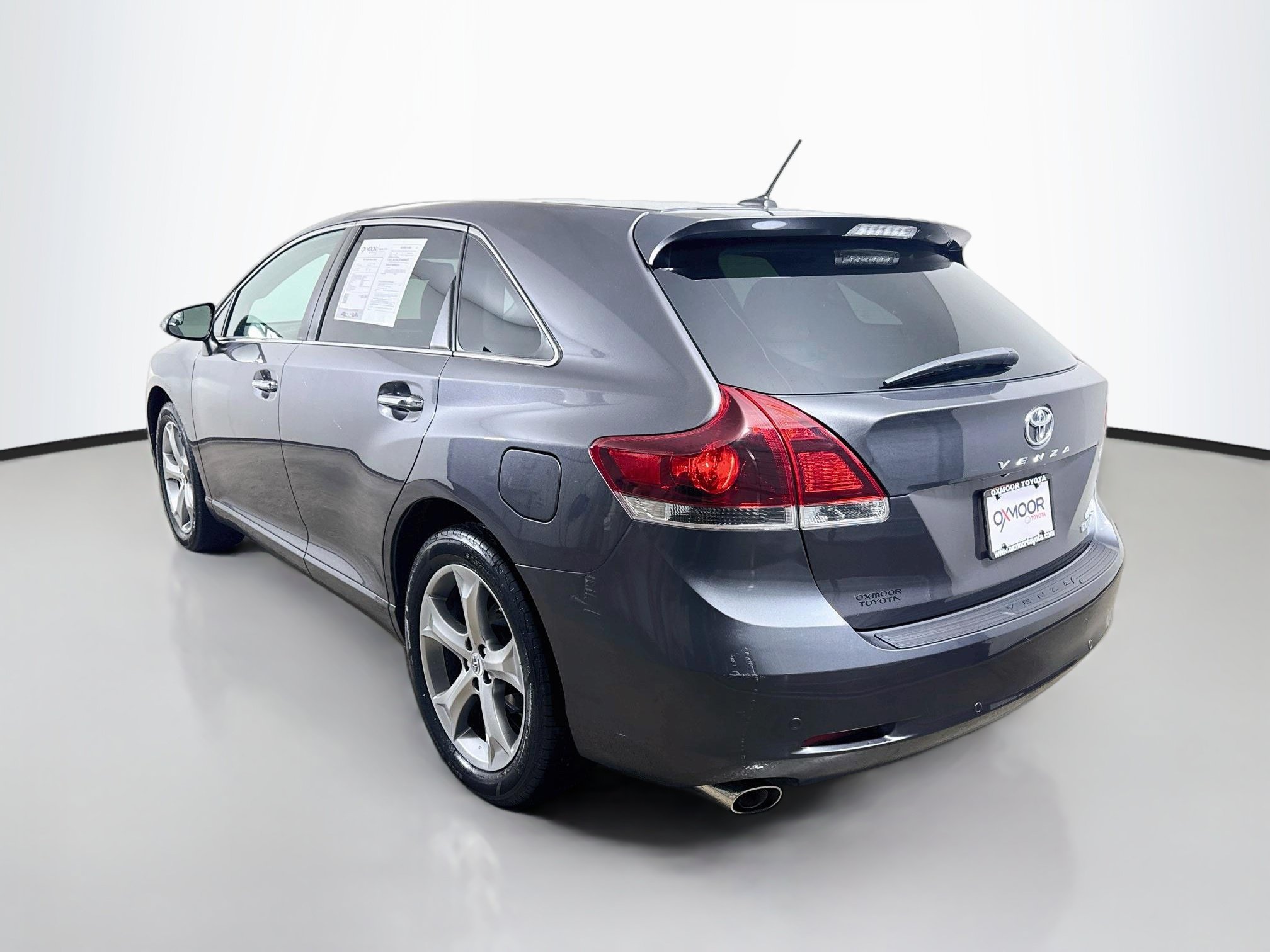 Used 2014 Toyota Venza Limited w/ Tow Prep Package AWD/4WD image 5