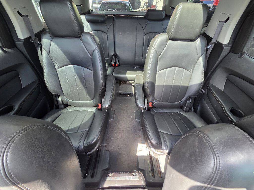 Used 2012 GMC Acadia Denali AWD/4WD image 22