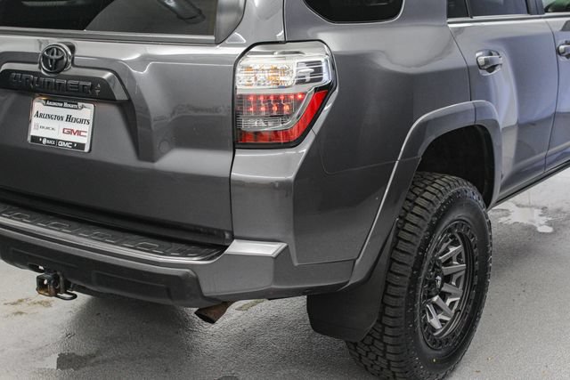 Used 2022 Toyota 4Runner TRD Off-Road Premium AWD/4WD image 10