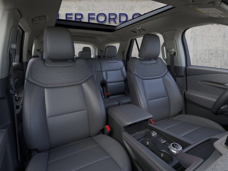 New 2026 Ford Explorer Active w/ Active Comfort Package image 10