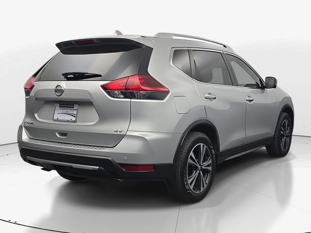 Used 2019 Nissan Rogue SV w/ Sun & Sound Touring Package image 9