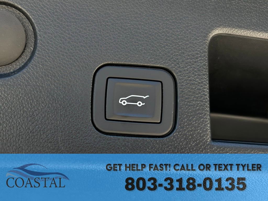 Used 2025 Chevrolet Equinox LT w/ Convenience Package II image 21