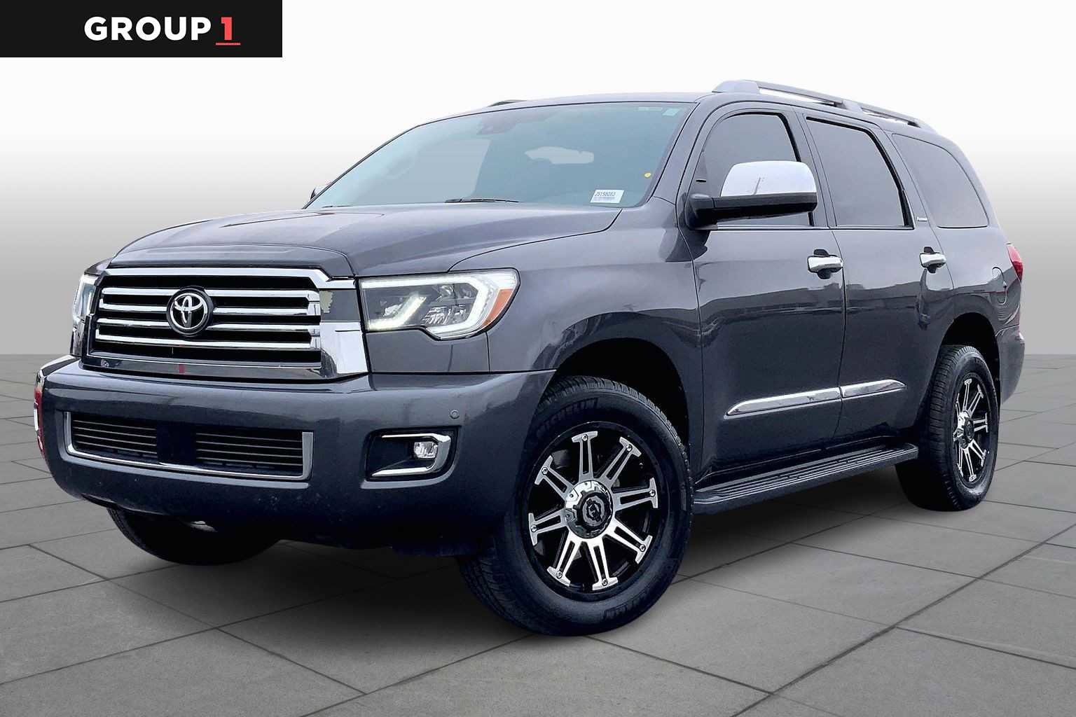 Used 2018 Toyota Sequoia Platinum w/ Preferred Accessory Package image 1