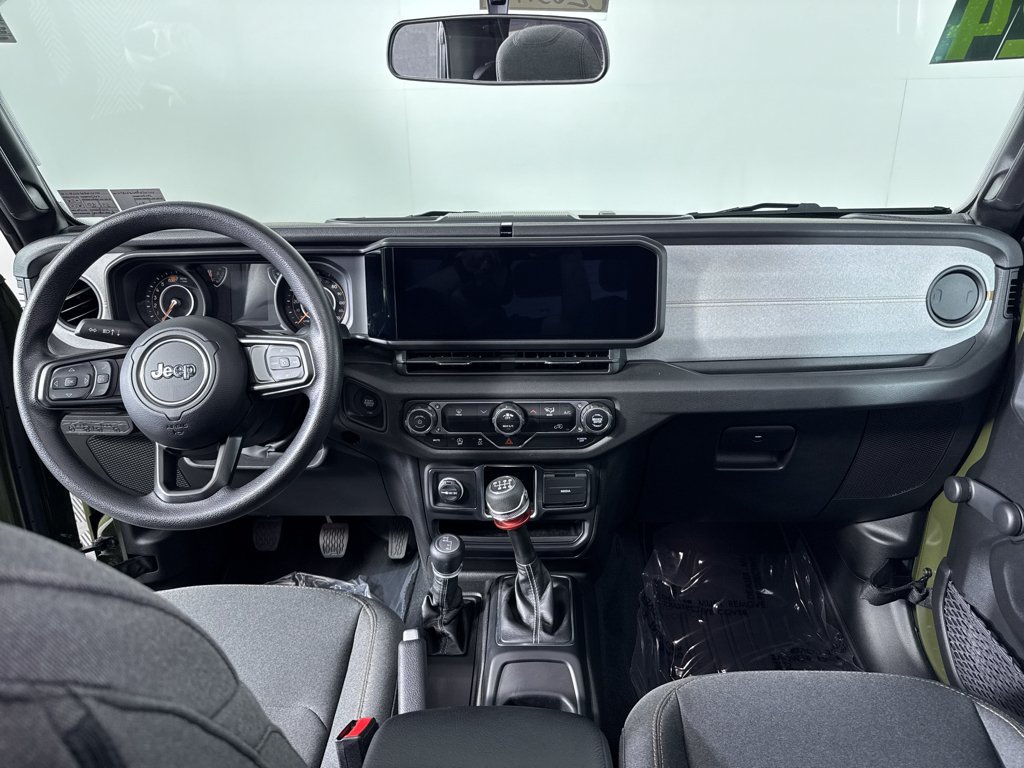 Used 2024 Jeep Wrangler Sport AWD/4WD image 7