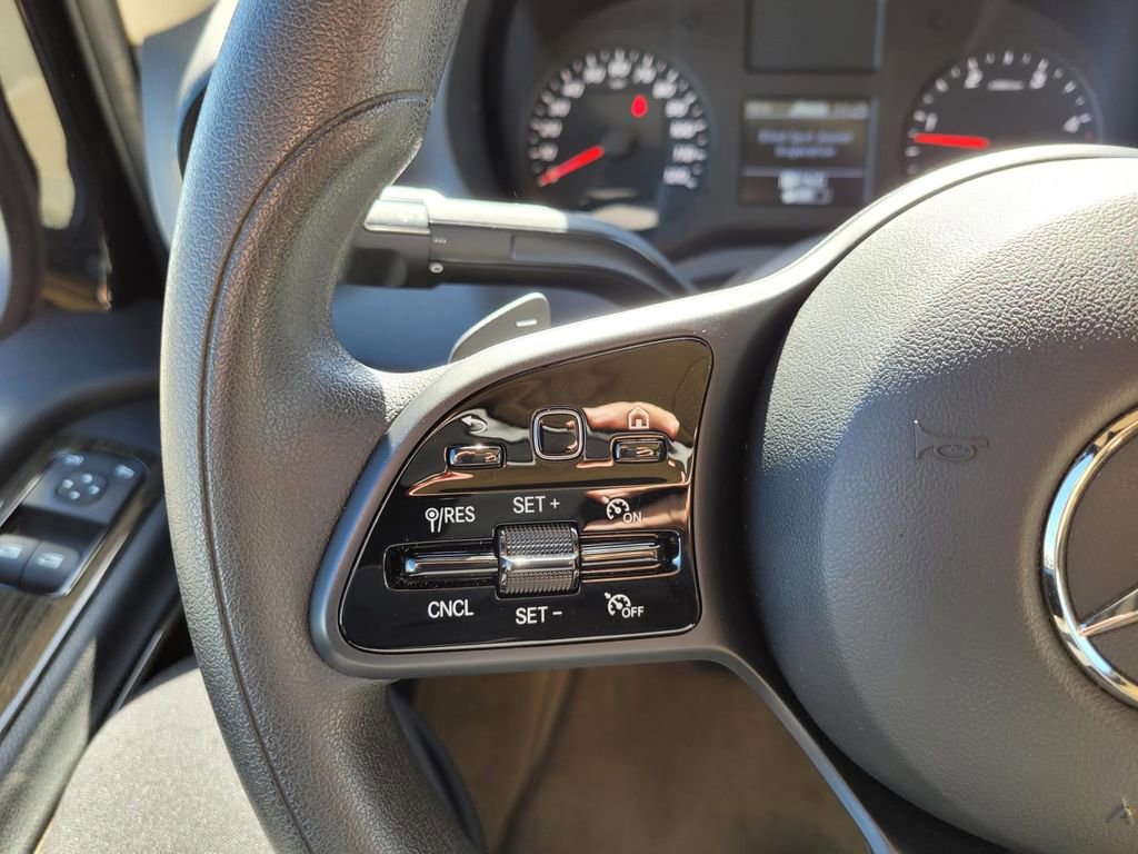 Used 2020 Mercedes-Benz Sprinter 3500 image 29