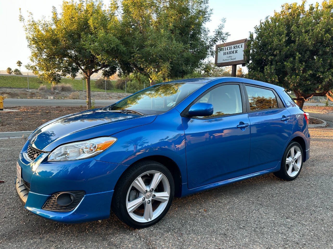 Used 2009 Toyota Matrix S FWD image 4
